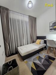 The Lakefront Residences (D22), Condominium #533321791